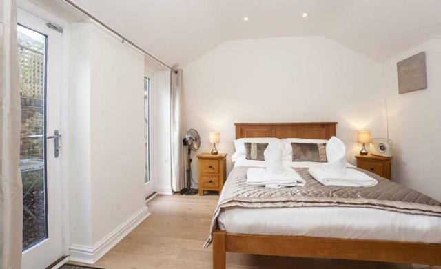 The Beehive Studio Apartment York Exterior foto